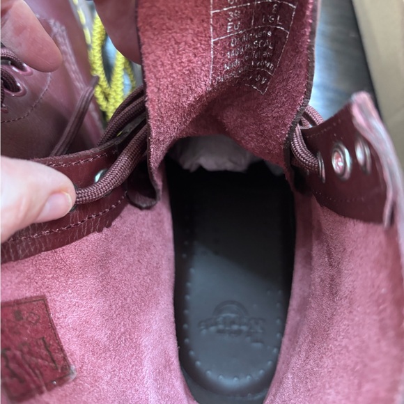 Dr. Martens Women's 🍒 Red 1460 Pascal Virginia Great condition - Picture 11 of 12